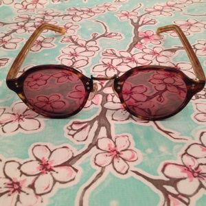 Vintage Oliver Peoples Tortoise Shell Glasses